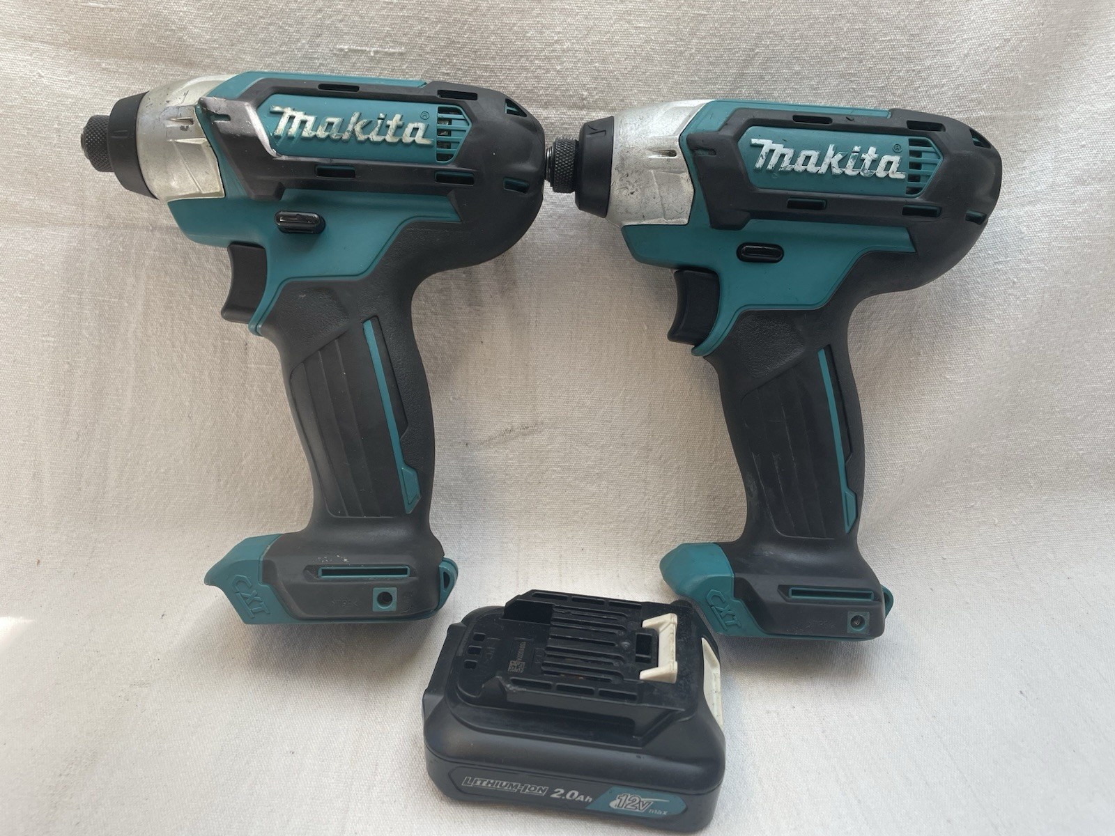 Makita DT03 12v 2~Cordless Impact Driver with 1 Battery