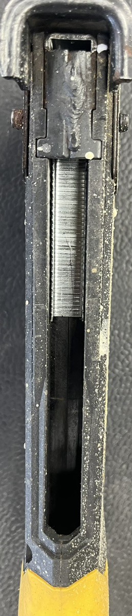 DEWALT CARBON FIBER COMPOSITE HAMMER TACKER DWHT75900 (PD3046111)
