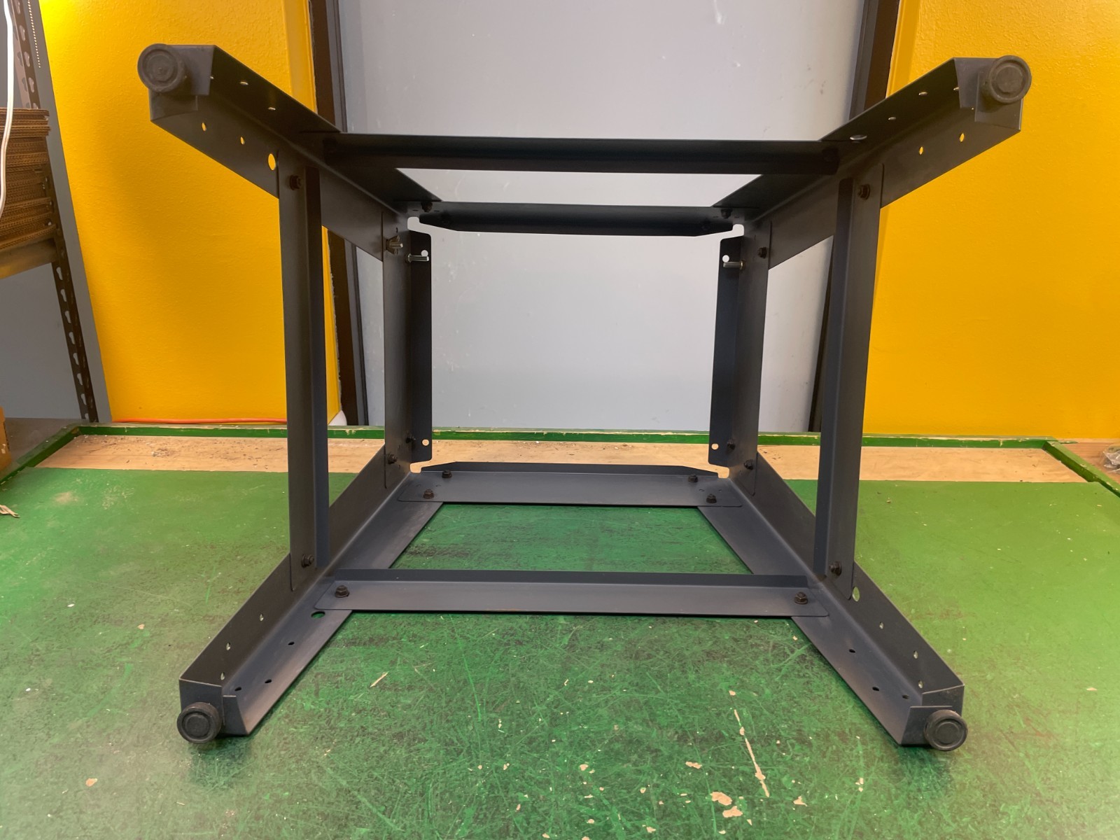 Craftsman Stand – Contractor Grade Table Saw Tool Base Leg Assembly
