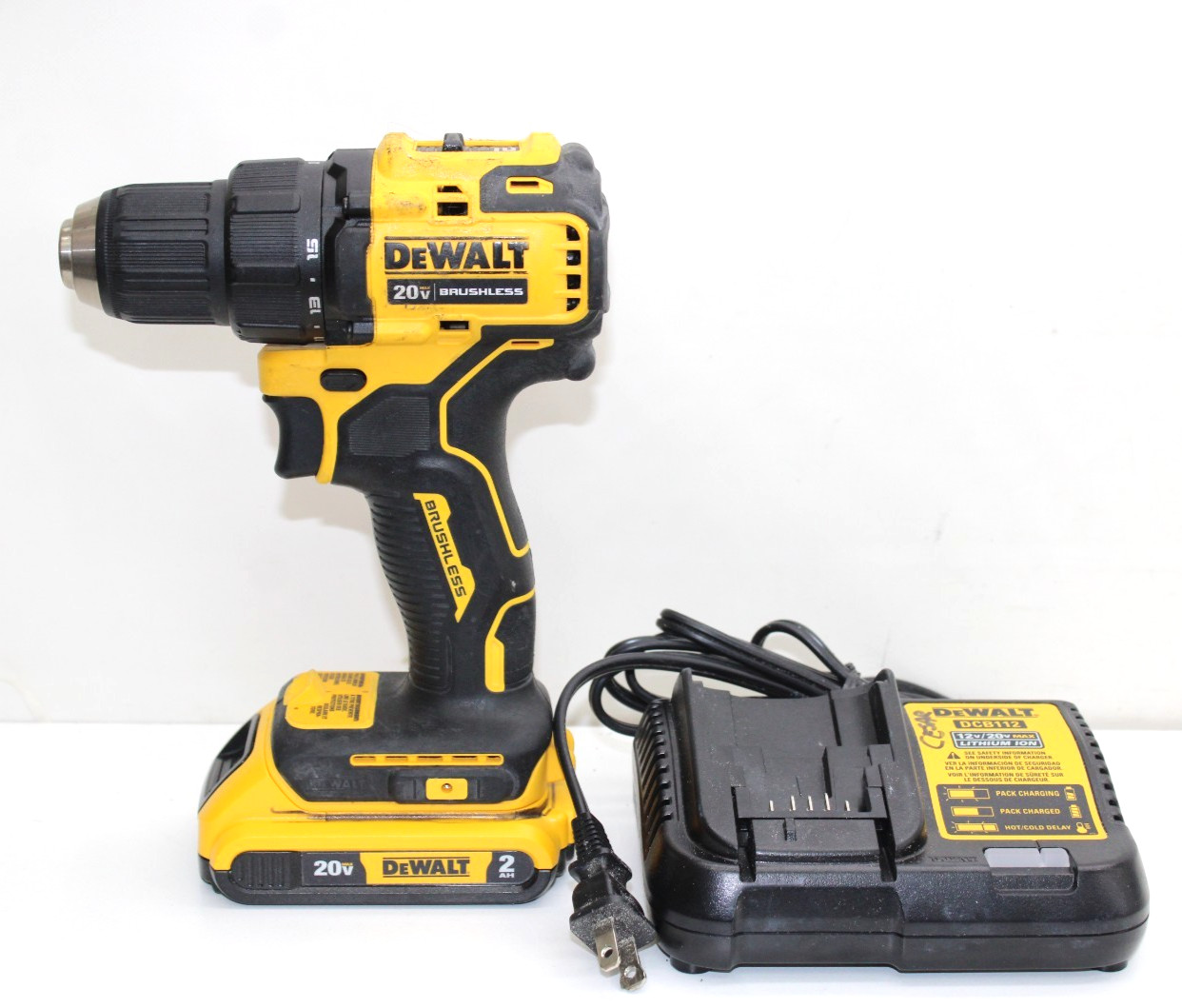 DeWALT 20V Kit Drill, Battery and Charger. USED