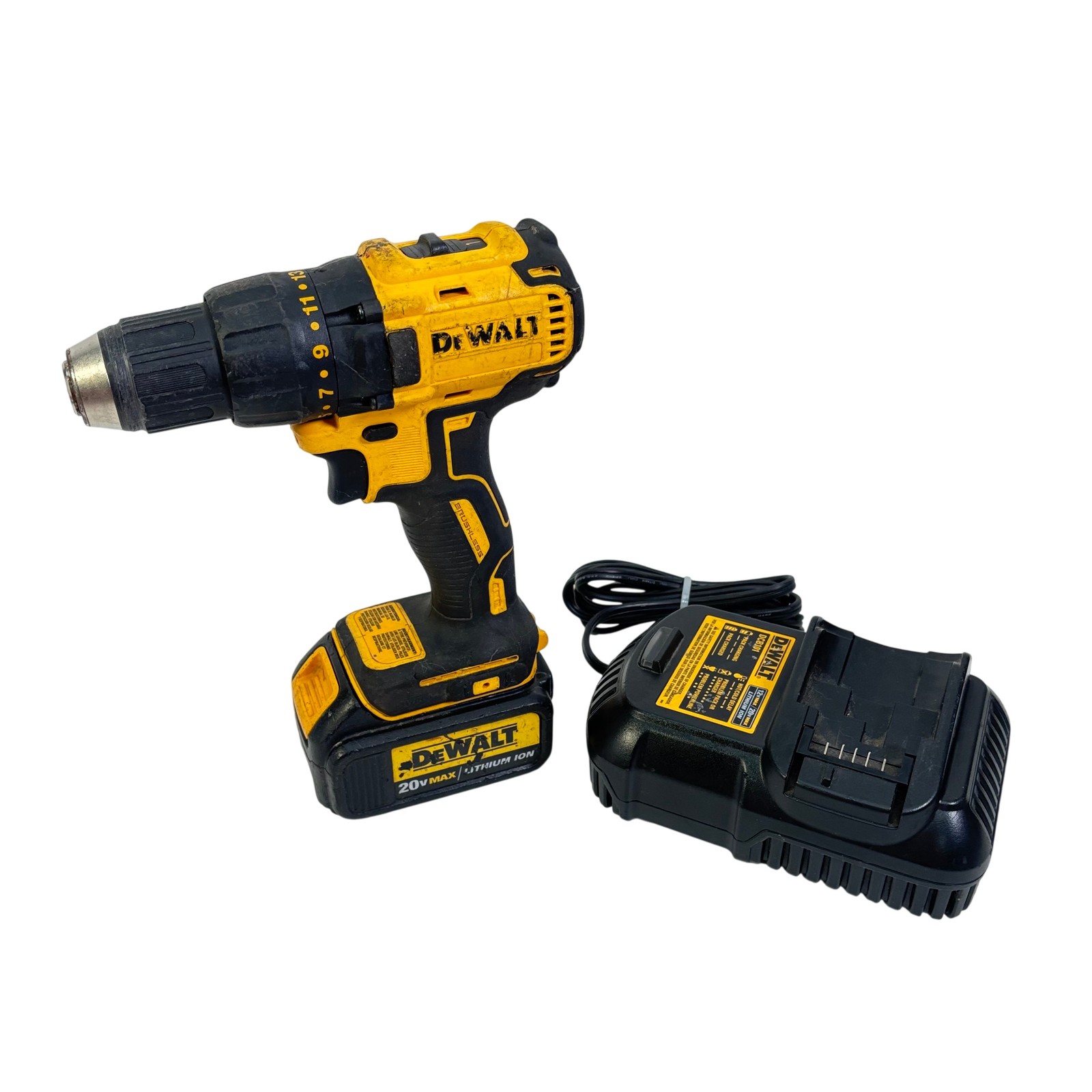 DeWalt DCD777 20V Lithium-ion 1/2 » Drive Compact Drill/Driver Kit