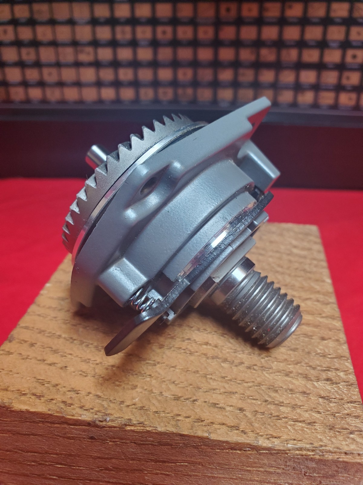Milwaukee #14-73-0475, Spindle Hub Assembly W/ 5/8” Thread Free Shipping 🛩