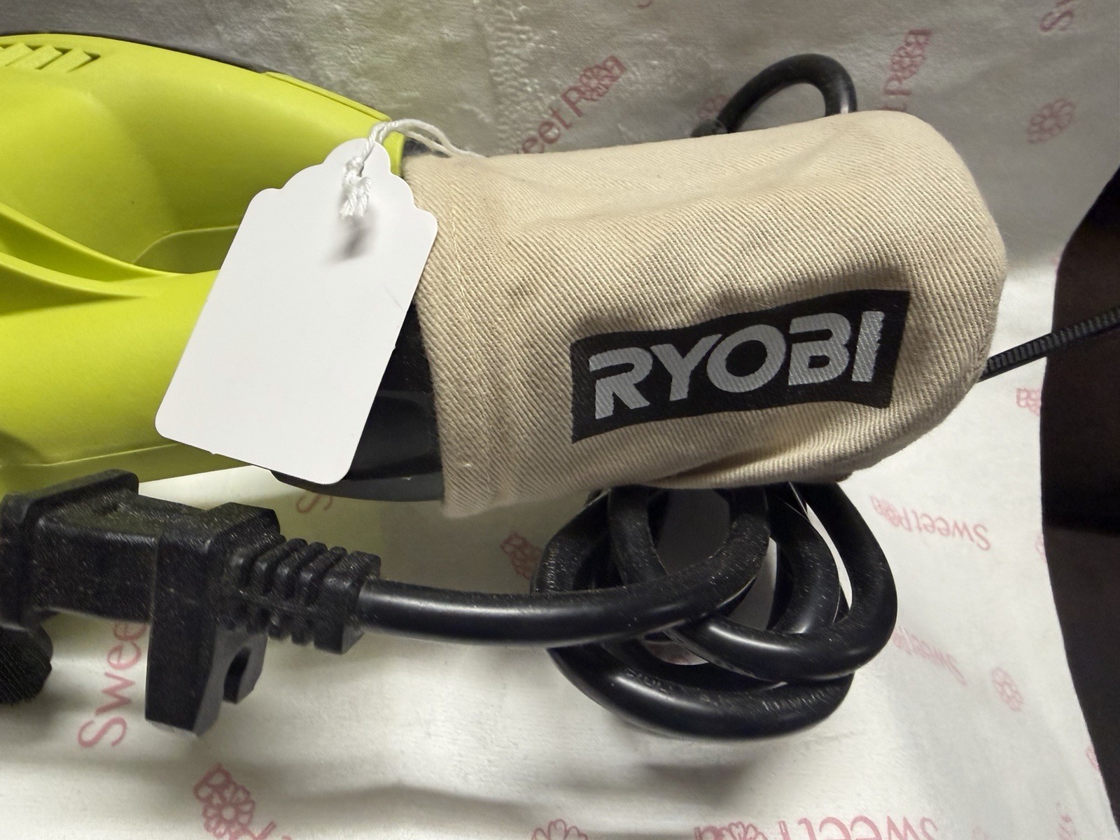 Ryobi CFS1503G 5.5&Prime; Corner Cat Finish Sander Kit w/ Case Pads Tested OEM