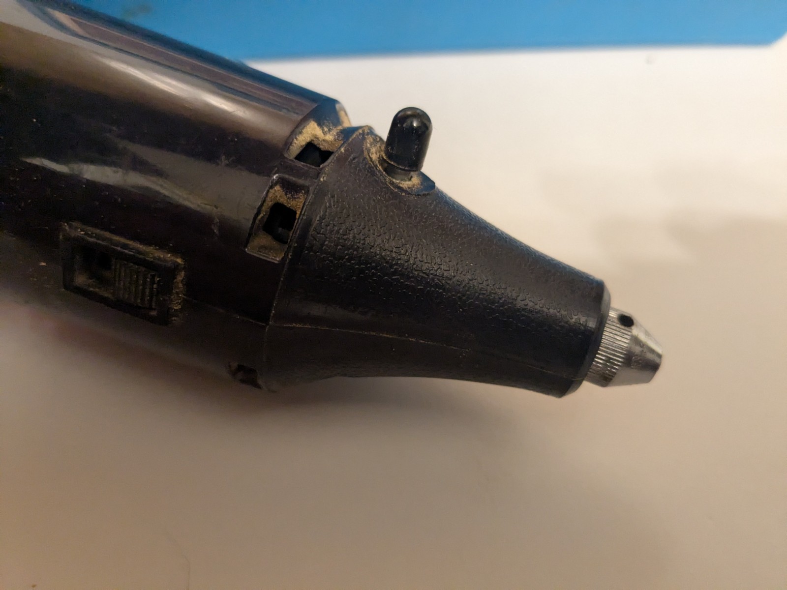 Electro Engineering Products Hand Grinder 1186. Rare Vintage. Tested and works.
