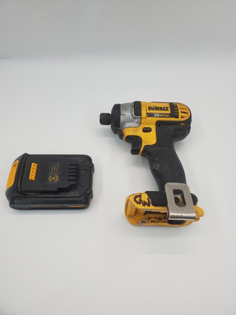 DEWALT DCF885 (P02025513)