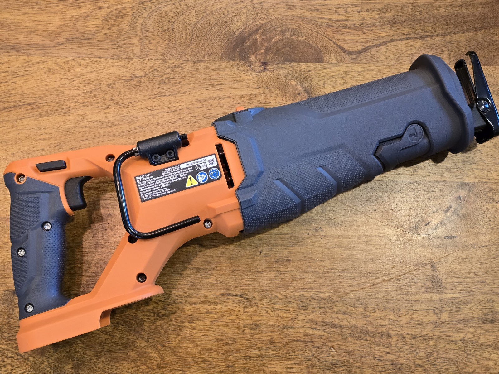 RIDGID 18V BRUSHLESS CORDLESS RECIPROCATING SAW R8647B (Tool Only)