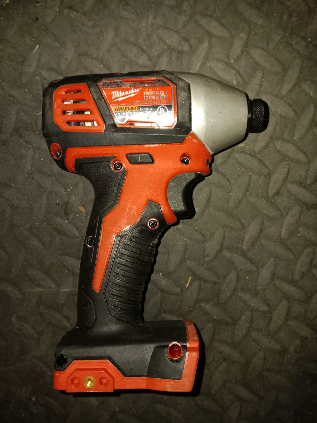 Milwaukee 2656-20 1/4&Prime; M18 Cordless Battery Hex Impact Driver 18 Volt 18V