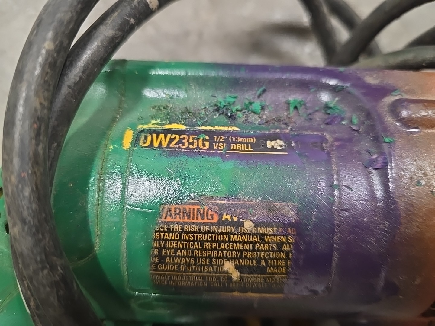 Dewalt DW235G 7.8 Amp Corded 1/2&Prime; Variable Speed Reversing Drill (LIGHTLY USED)