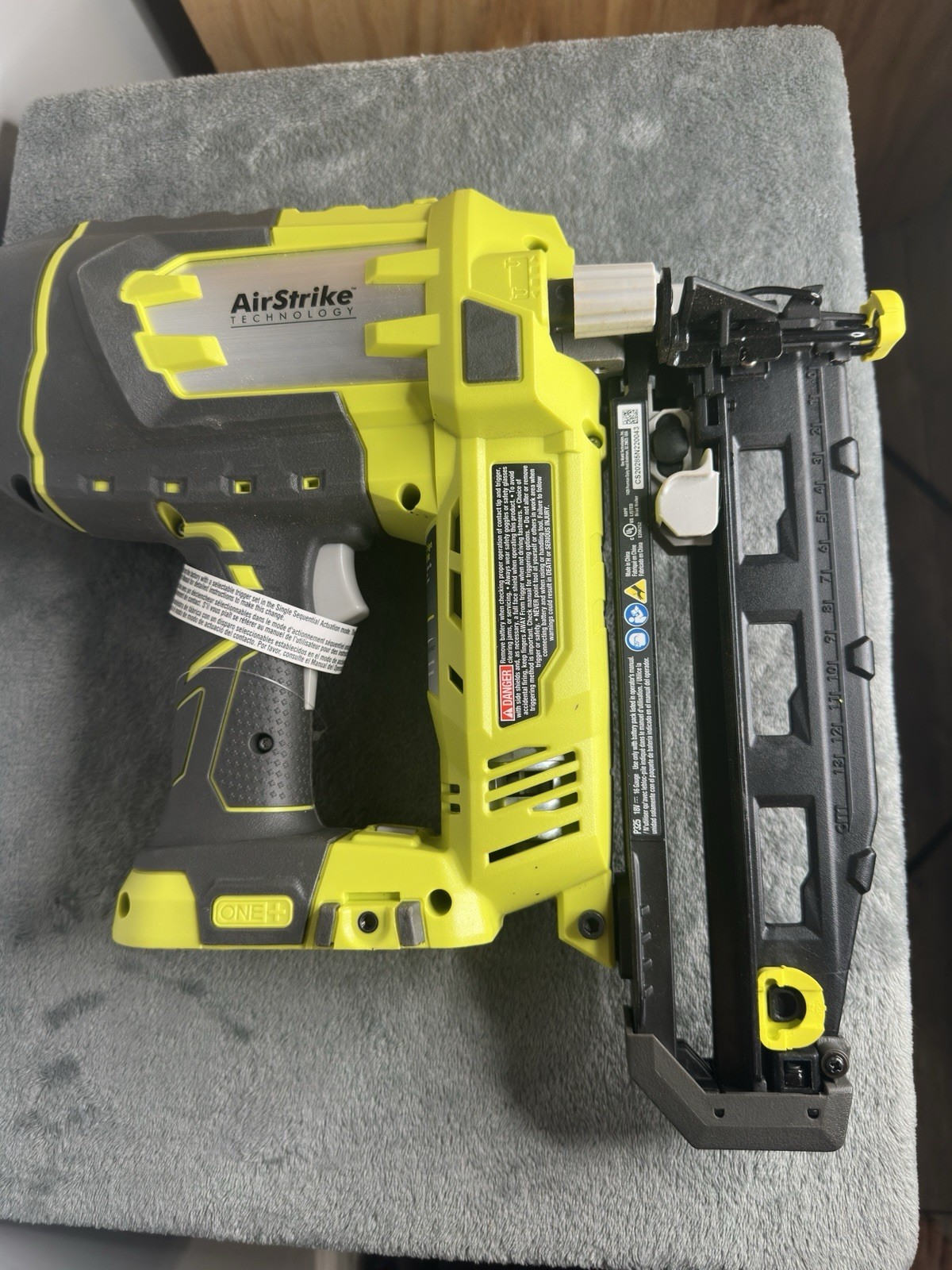 Ryobi ONE+ AirStrike P325 18V Cordless 18 Ga Brad Nailer Tool Only