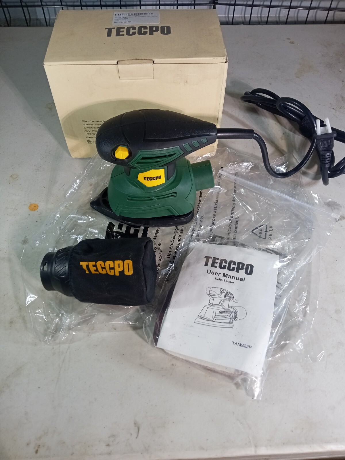 TECCPO Detail Sander, 14,000 OPM Compact Electric Sander with 12Pcs Sandpapers,