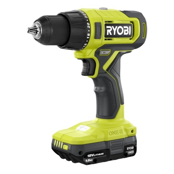 RYOBI CANADA 18V Li-Ion Cordless Drill/Driver Battery & Charger Kit
