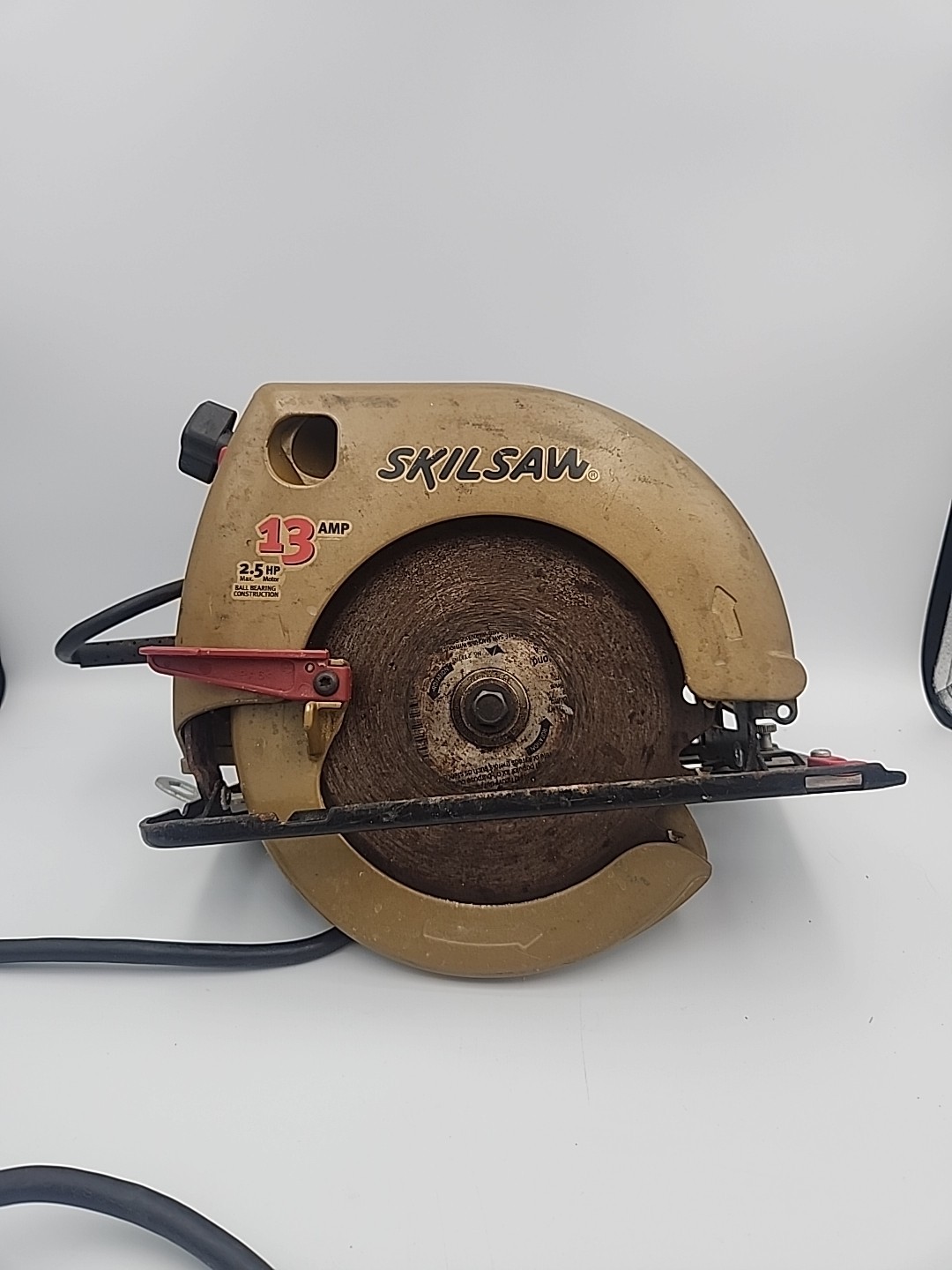 SkilSaw 5275 Circular Saw, Classic 7 1/4&Prime; Corded 13 Amps 2.5 HP