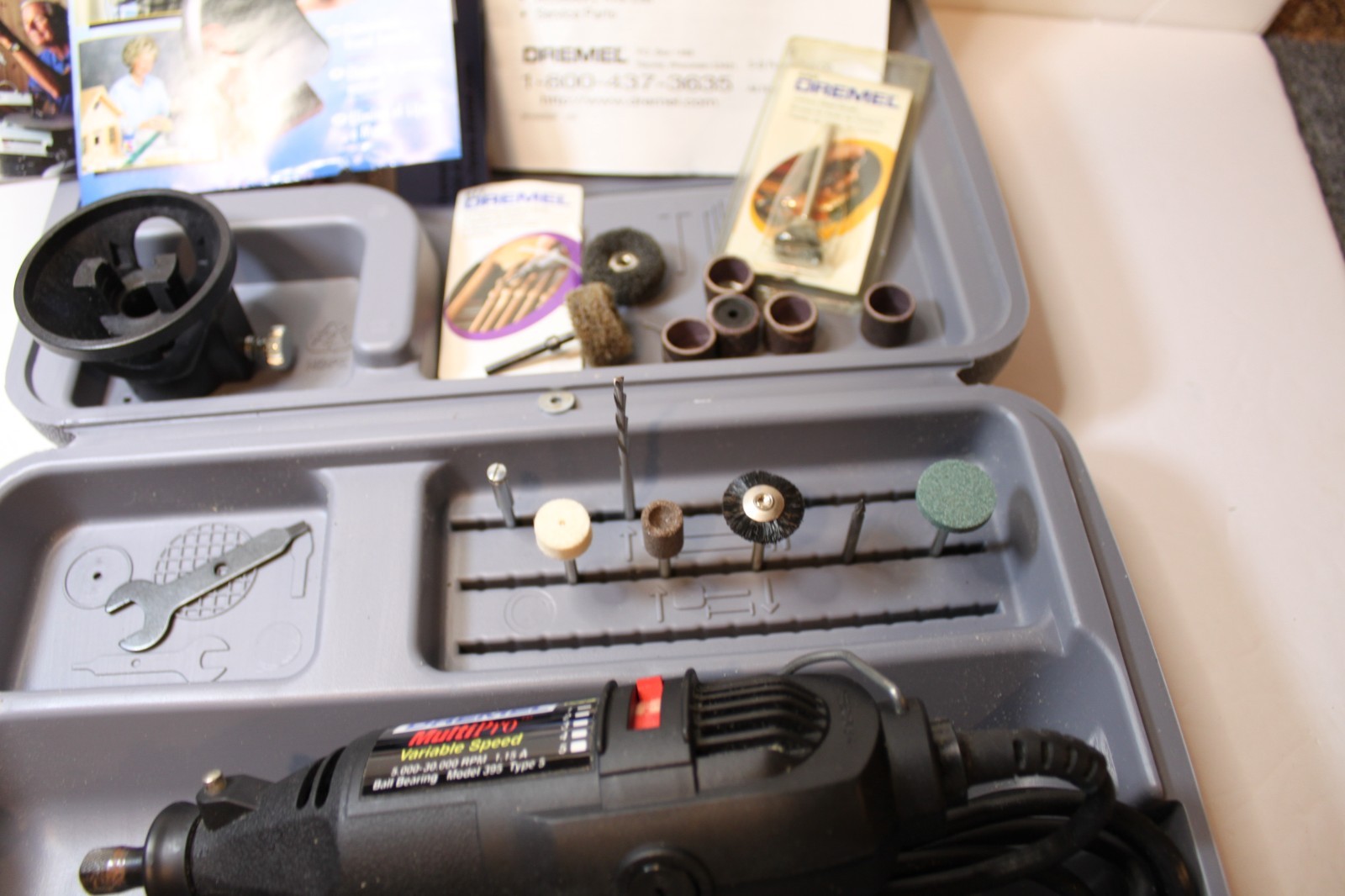 DREMEL MULTIPRO MODEL 395 VARIABLE SPEED 5K-30K RPM Case, Manual, Bits, Wrench