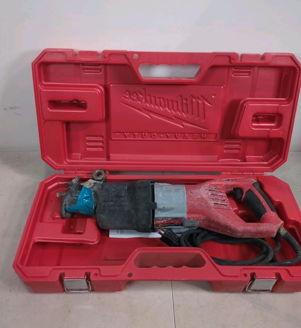 Milwaukee 6538-21 BROKEN 15 Amp Super Sawzall Reciprocating Saw BROKEN