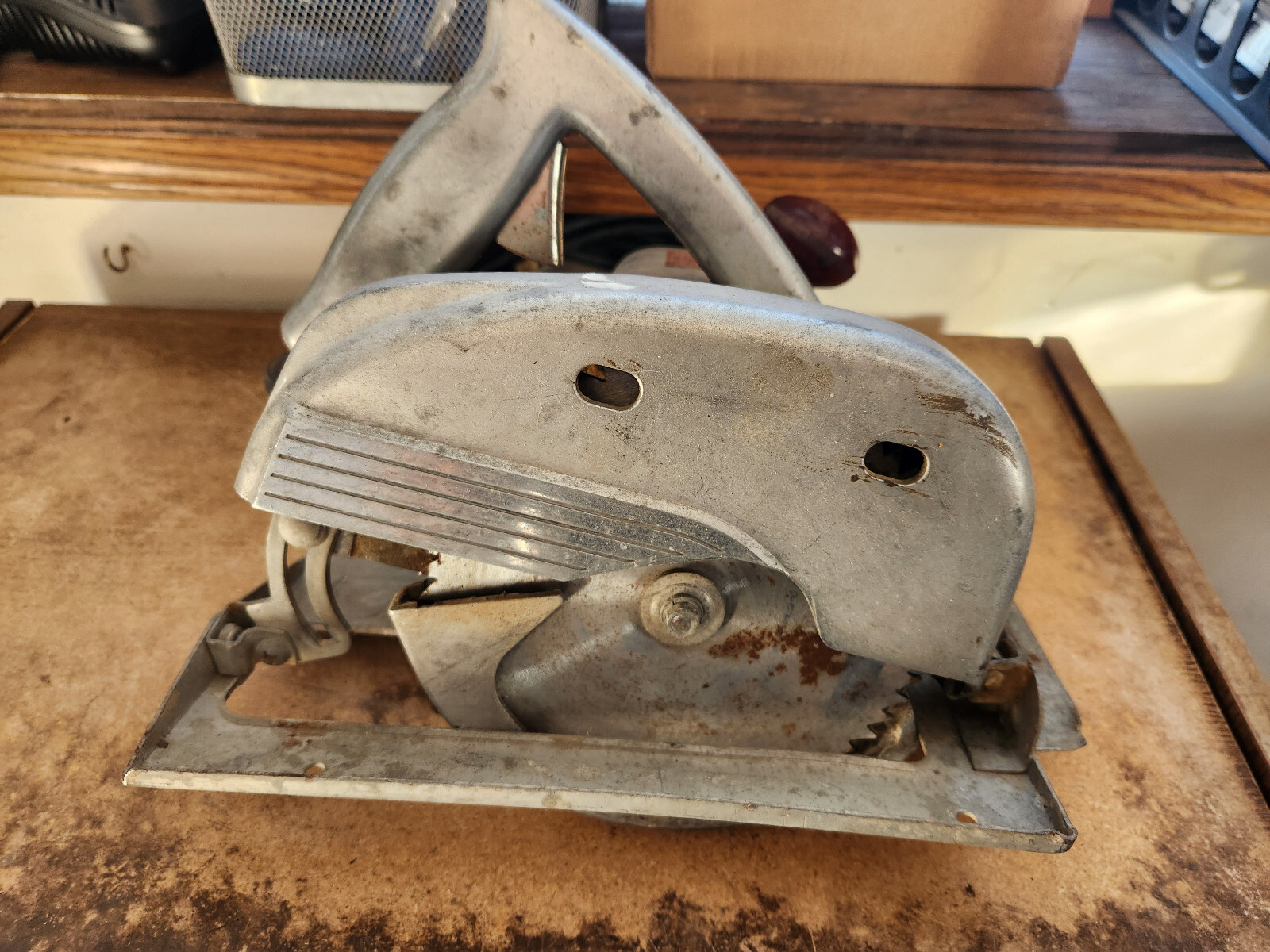 Vintage Shopmate Model 620 6 1/4&Prime; Circular Saw