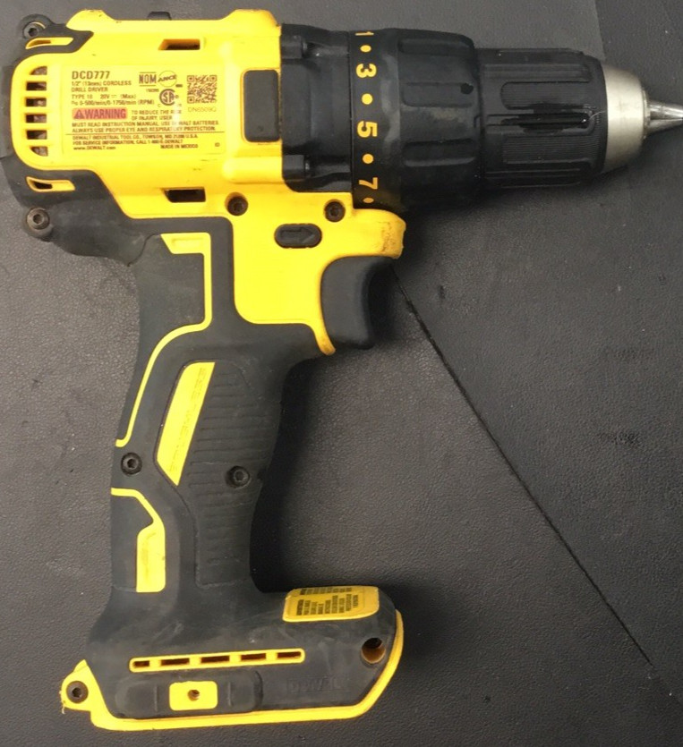 Dewalt 20V MAX Cordless Drill DCD777 Type 1 1/2” Tool Only