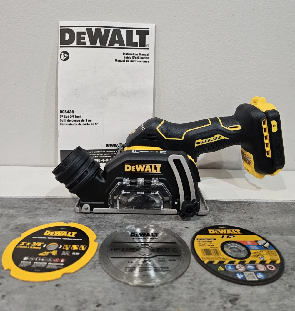 DeWALT DCS438B 20V MAX XR 3&Prime; Brushless Cordless Compact Cut Off Tool DCS438