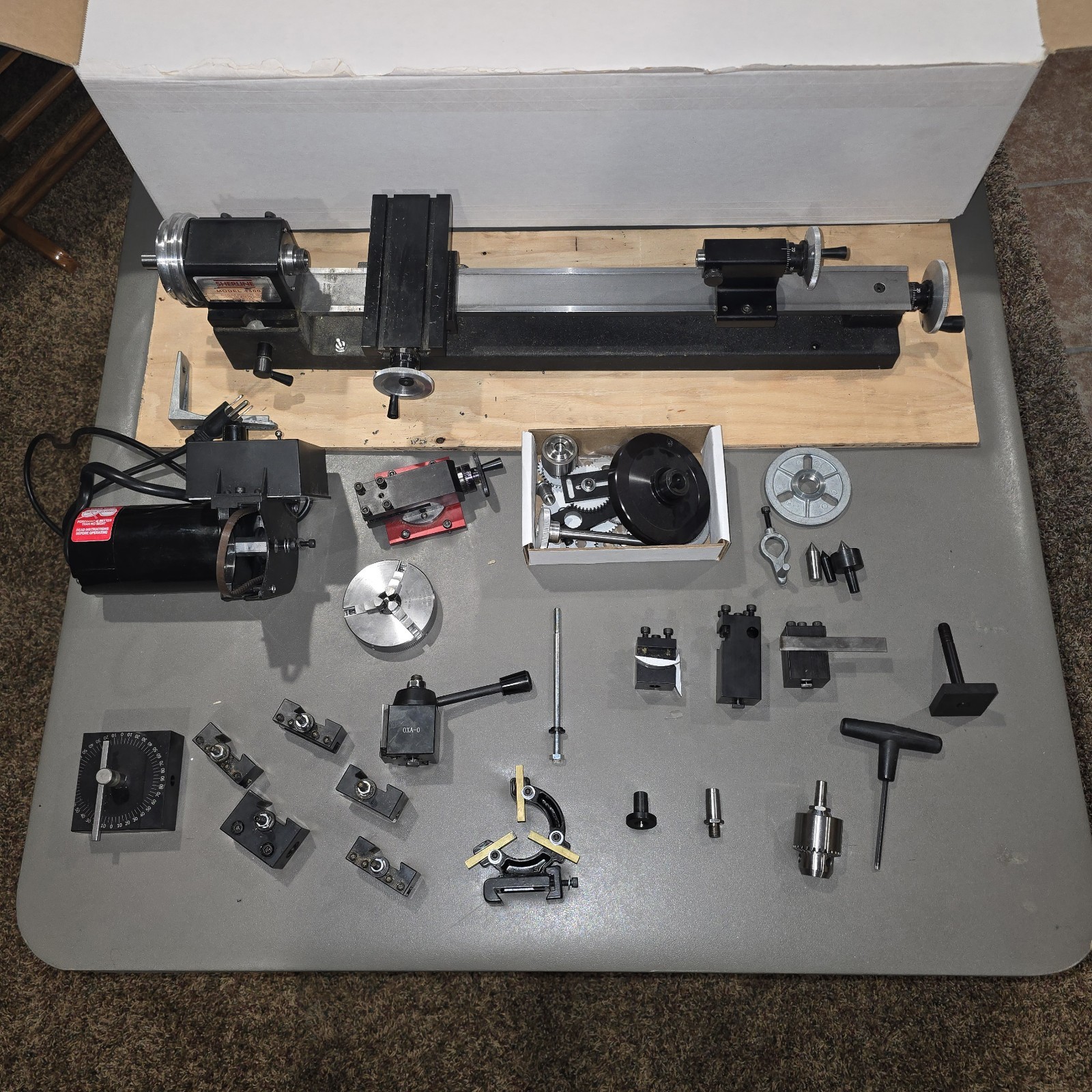 Sherline Lathe 4400 3.5 Inch x 17 Inch Lathe with accessories