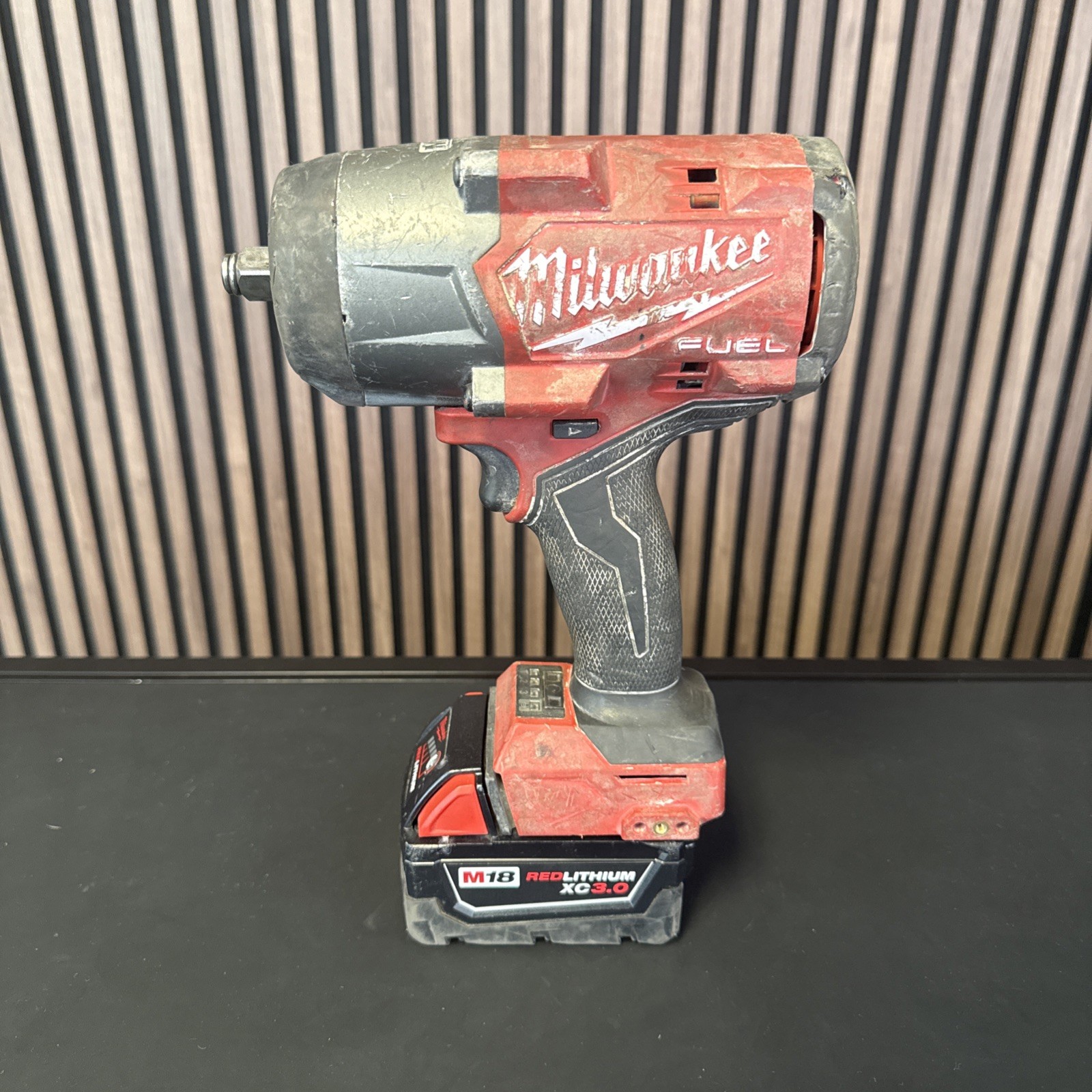 Milwaukee 2967-20 M18 FUEL High Torque 1/2&Prime; Impact Wrench 18V XC3.0 Ah Battery