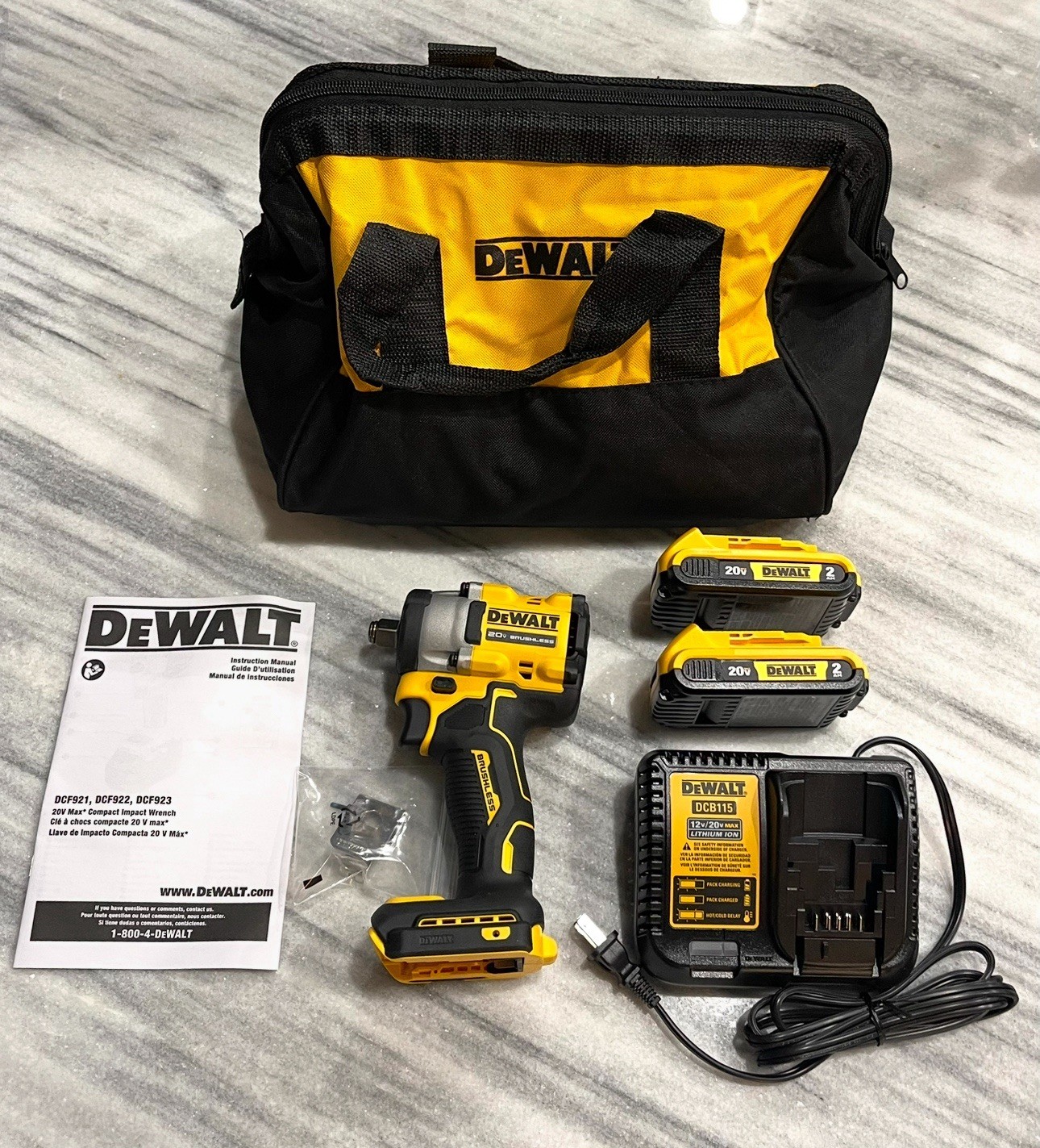 New DEWALT ATOMIC 20V 3/8 in. Impact Wrench Hog Ring Anvil DCF923B Kit (2)2.0ah