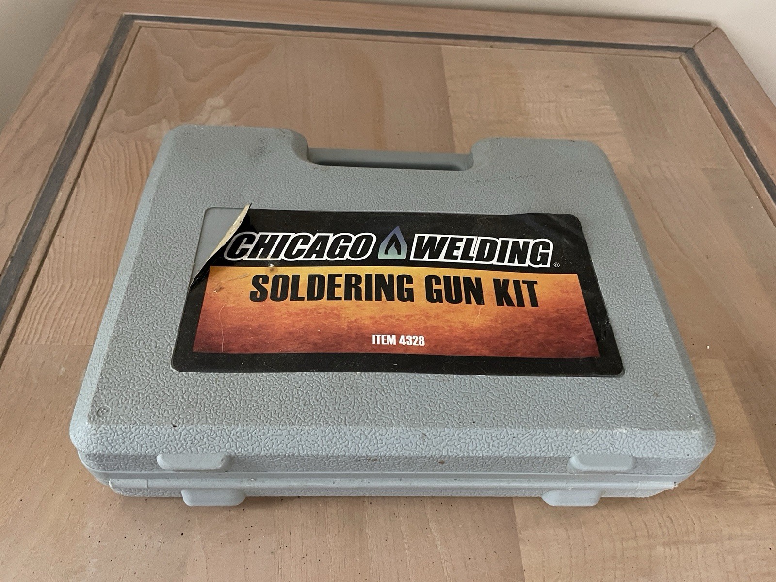 Chicago Welding 180W Industrial Soldering Gun Kit – Heats to 1135° F. Tested.