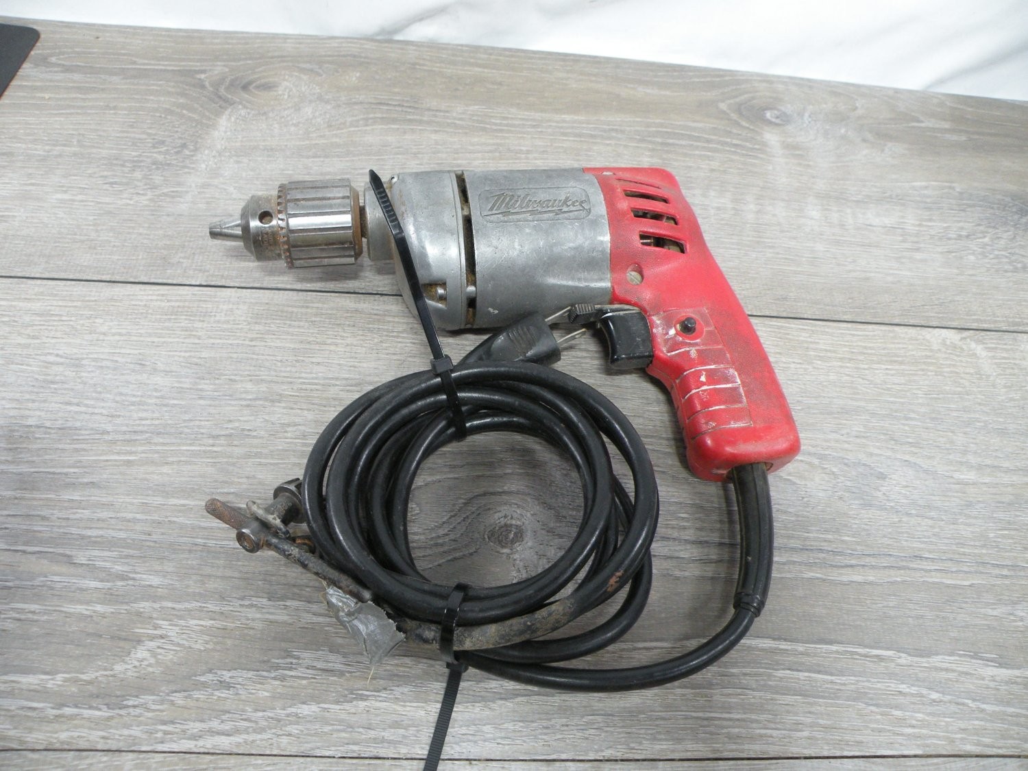 Vintage Milwaukee Corded Electric Drill with Chuck Key Red Silver Pistol Grip