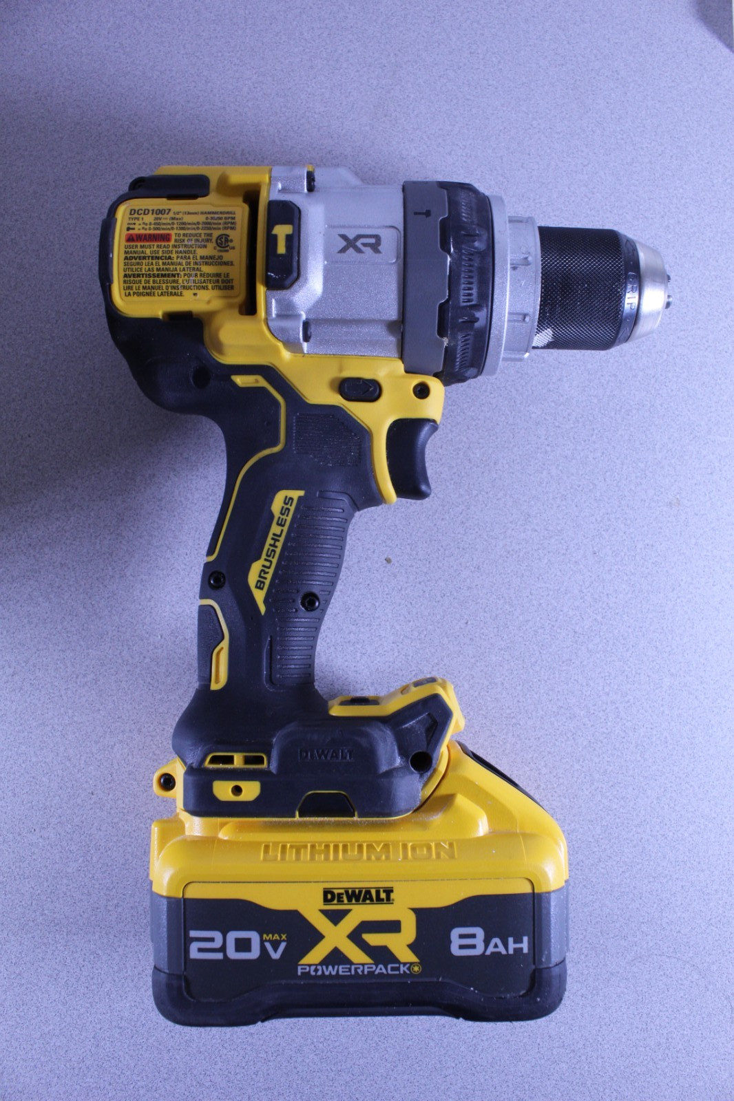 DEWALT DCD1007 20V XR Brushless Drill Kit 8Ah Battery + Charger