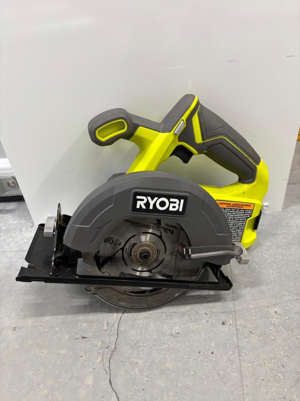 Expand your RYOBI 18V ONE+ System with the RYOBI 18V ONE+ Cordless Circular Saw.