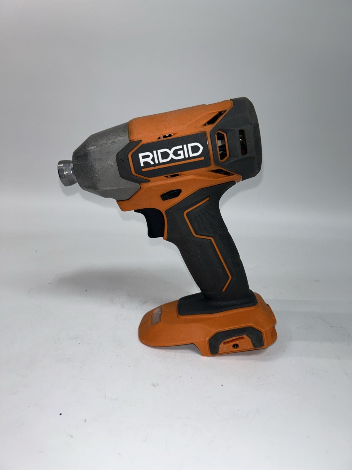 Ridgid 18-Volt 18V 1/4&Prime; Hex Impact Driver R860021 Tool Only A74