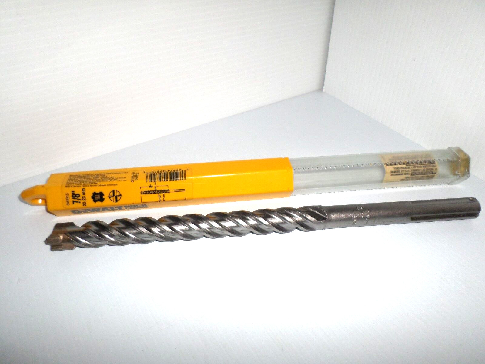 ⭐NEW IN CASE⭐ DEWALT DW5815 7/8 » x 8&Prime; x 13-1/2 » SDS Max Rotary Hammer Bit