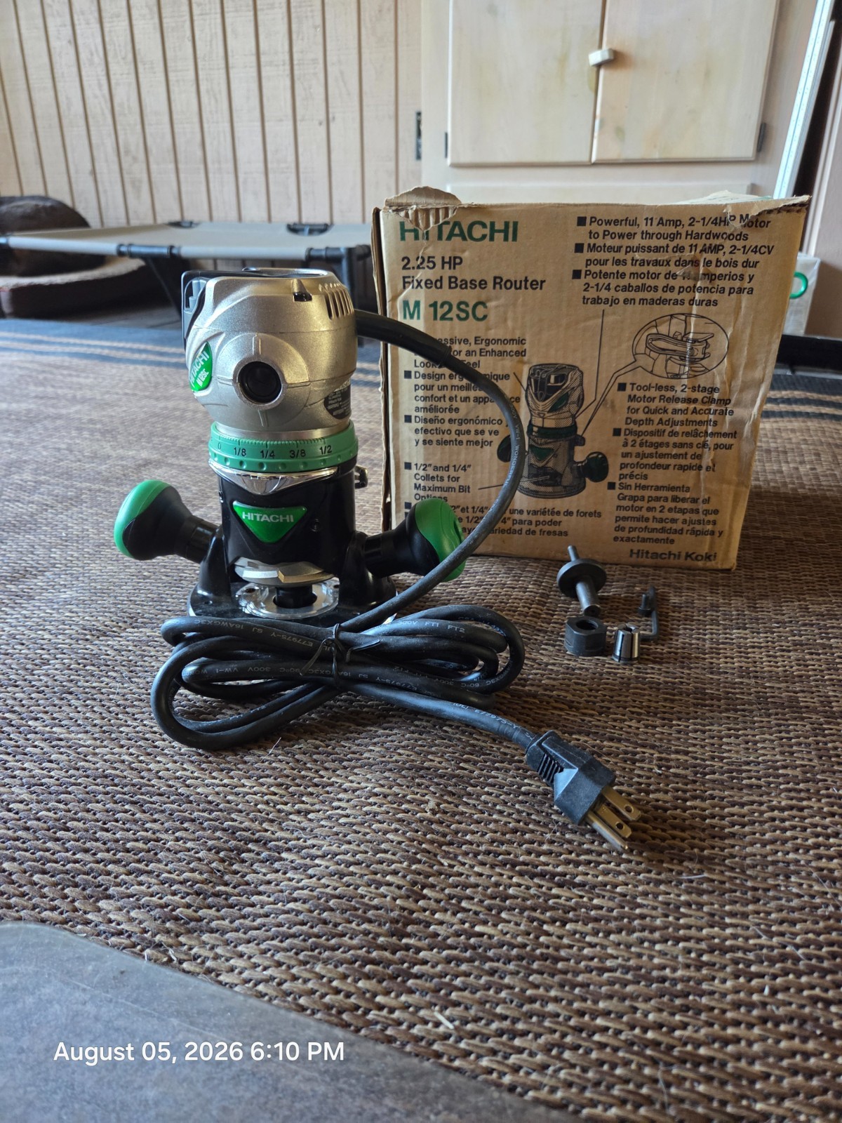 Hitachi M12SC 2-1/4 HP Single speed Fixed Base Wood Router w/ Box & Tools