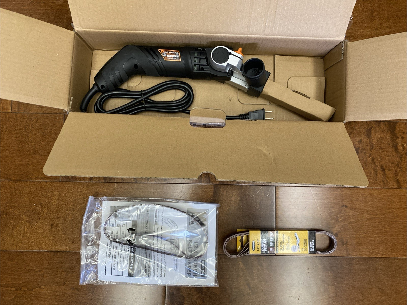 WEN 1/2&Prime; x 18&Prime; Variable Speed Detailing File Sander Model # 6307
