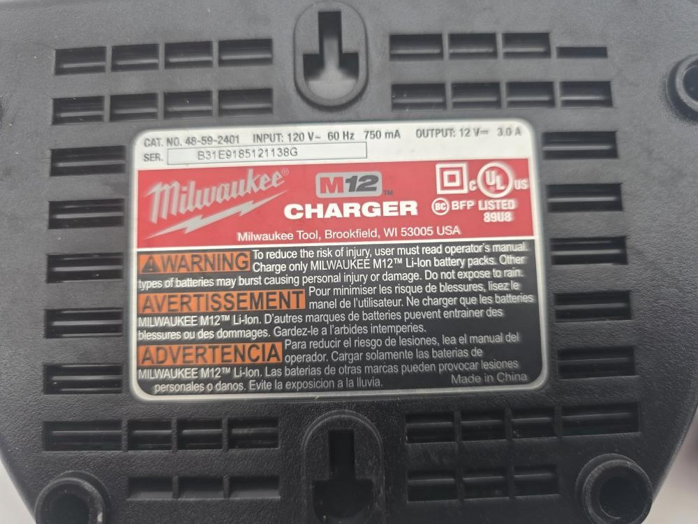 Milwaukee 3453-20 M12 12V 1/4&Prime; Hex Impact Driver w/ XC4.0 Battery & Charger