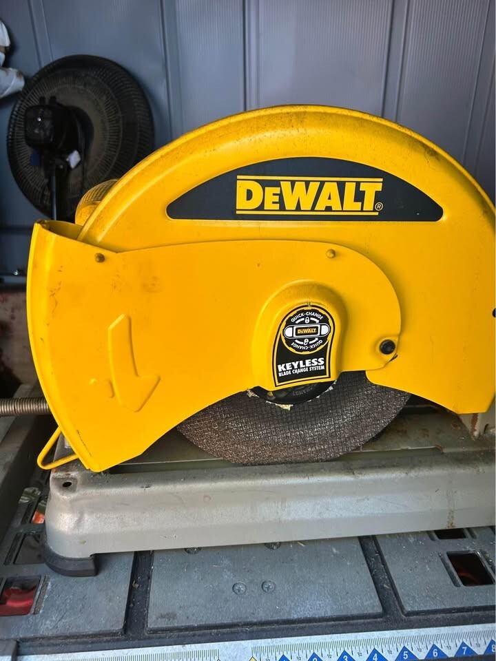Dewalt Table Saw with Stand