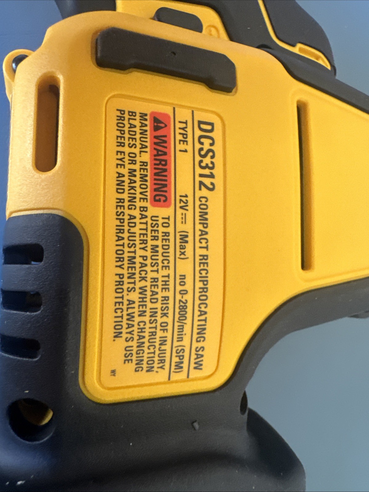 Dewalt 12V recip saw Dcs312b