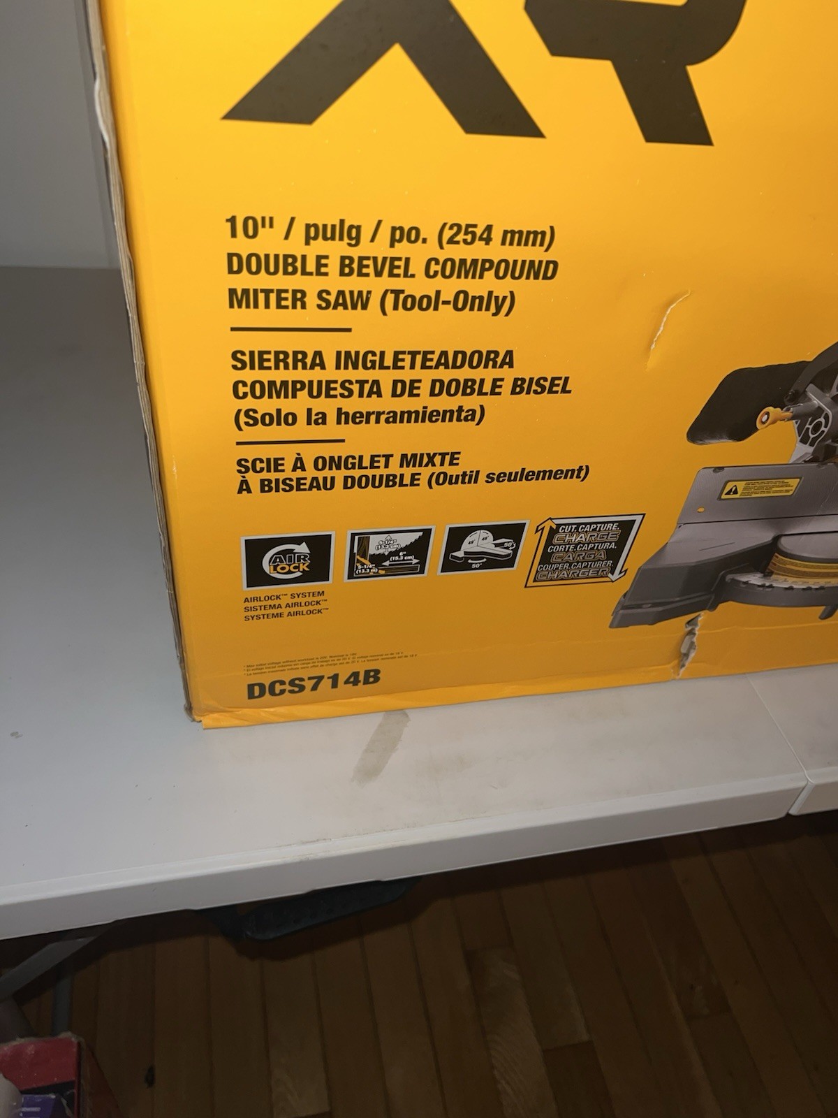DEWALT DCS714B 10-in 20-volt Dual Bevel Compound Cordless Miter Saw Tool Only