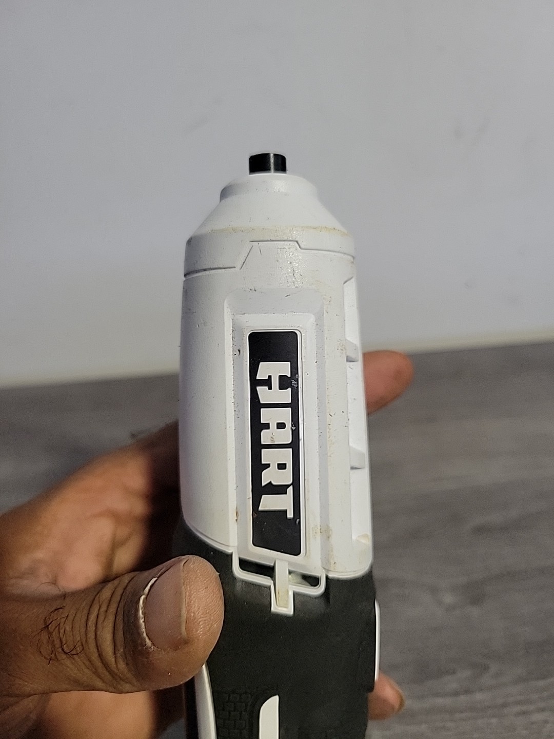 Used: Hart HFSD01 4V Lithium Ion Rechargeable Cordless Screwdriver