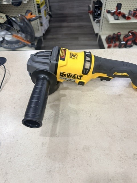 DeWALT DCG418B FLEXVOLT 60V MAX 4-1/2 – 6&Prime; Angle Grinder