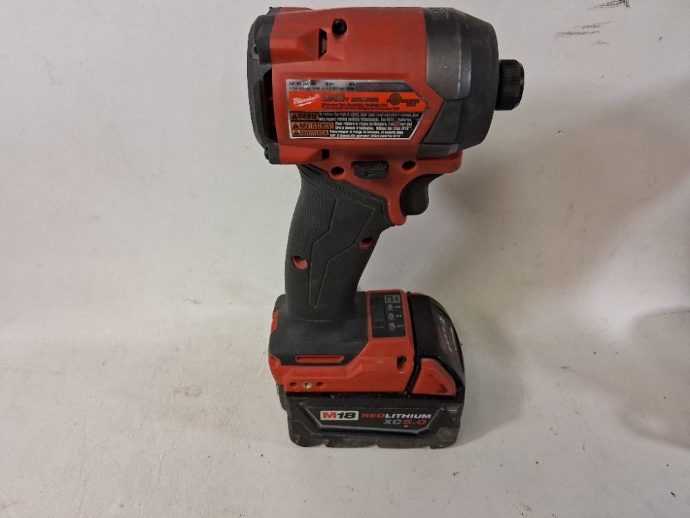 Milwaukee Tools 2953-20 1/4&Prime; Hex Impact Driver + 5.0Ah Battery