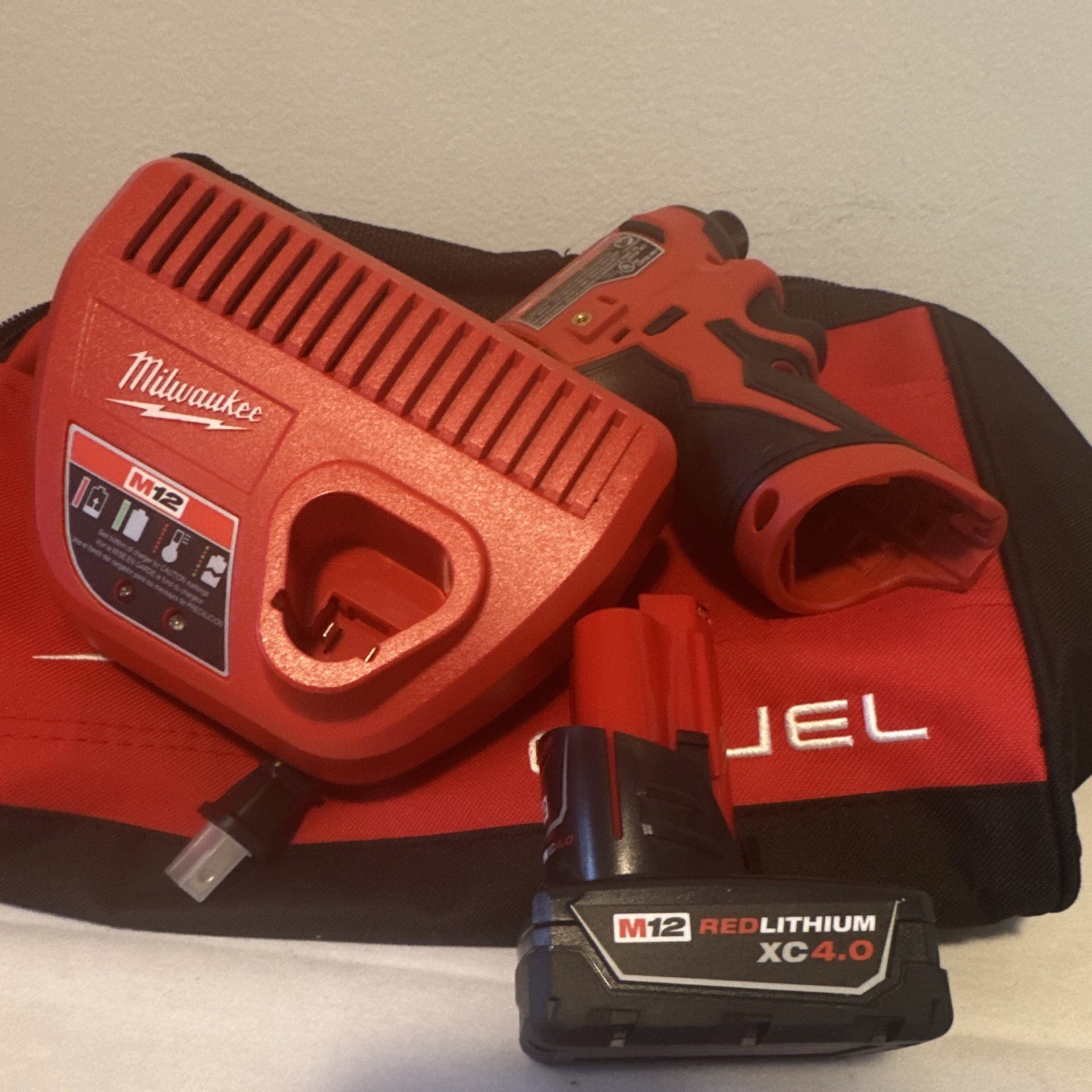 Milwaukee M12 Compact Brushless 12V 1/4&Prime; Hex Impact Kit 3450-20 w/ 4.0Ah