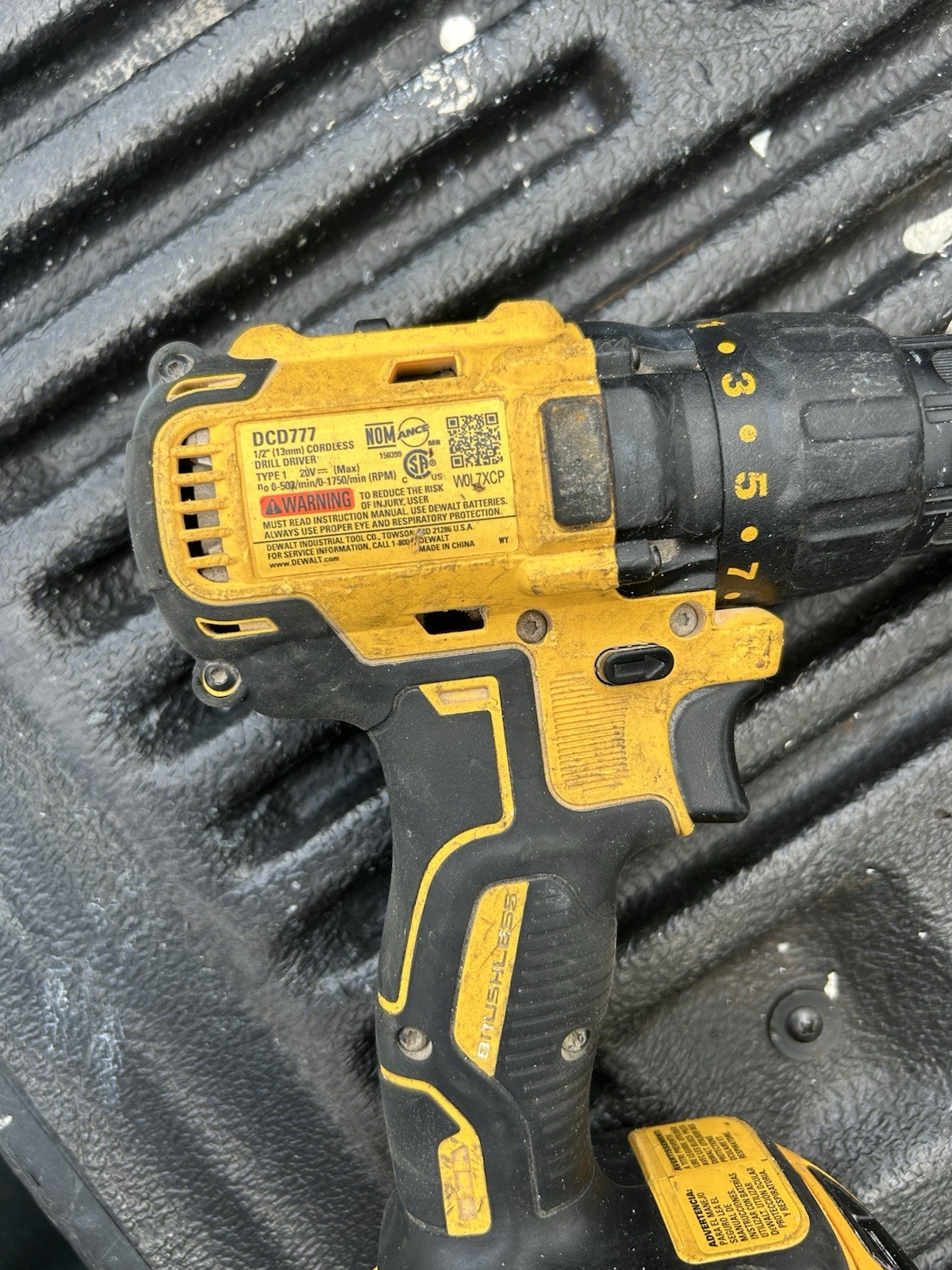 DEWALT DCD777 20V Cordless Compact Drill