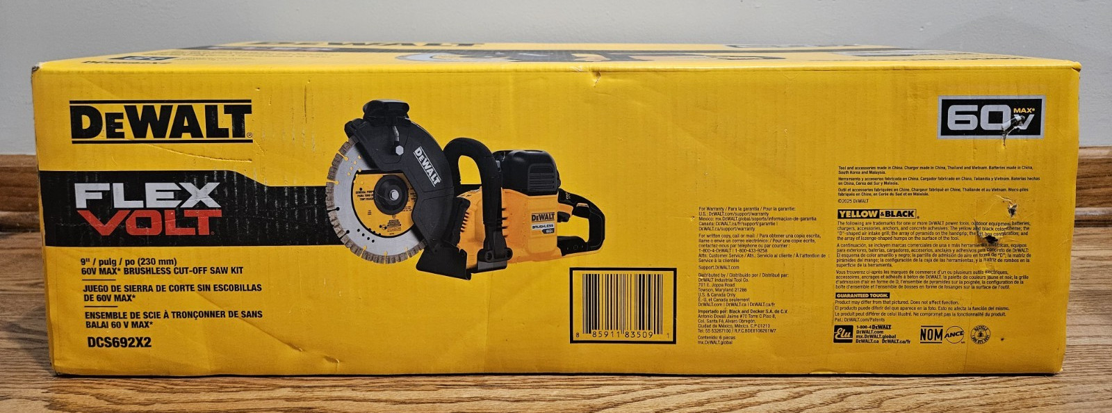 DeWALT DCS692X2 60V Max FlexVolt Brushless 9” Cut Off Saw Kit 9AH & Fast Charger