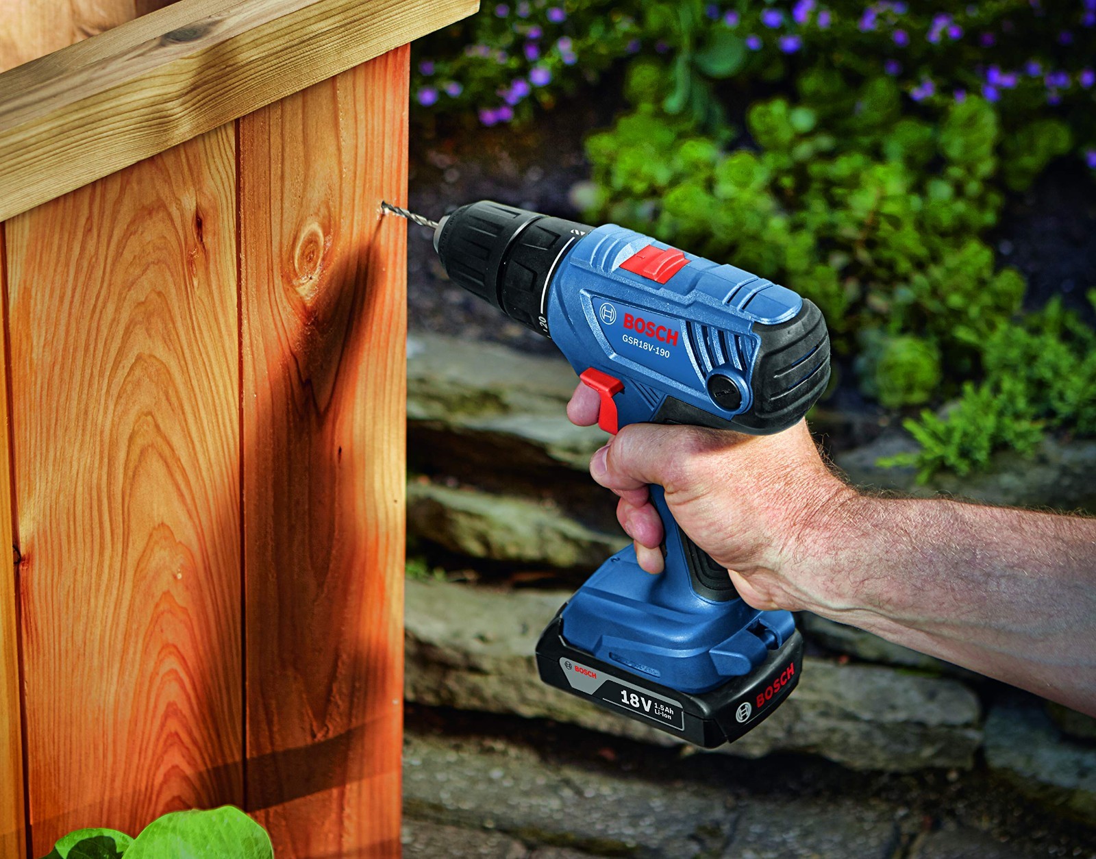 BOSCH 18V Compact 1/2&Prime; Drill/Driver Kit with 2 Batteries GSR1