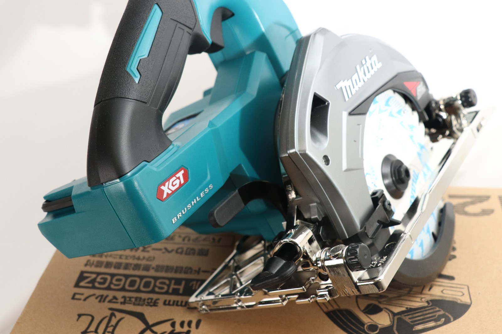 Makita HS006GZ 40v Cordless Circular Saw 125mm Bluetooth AWS Tool Only New