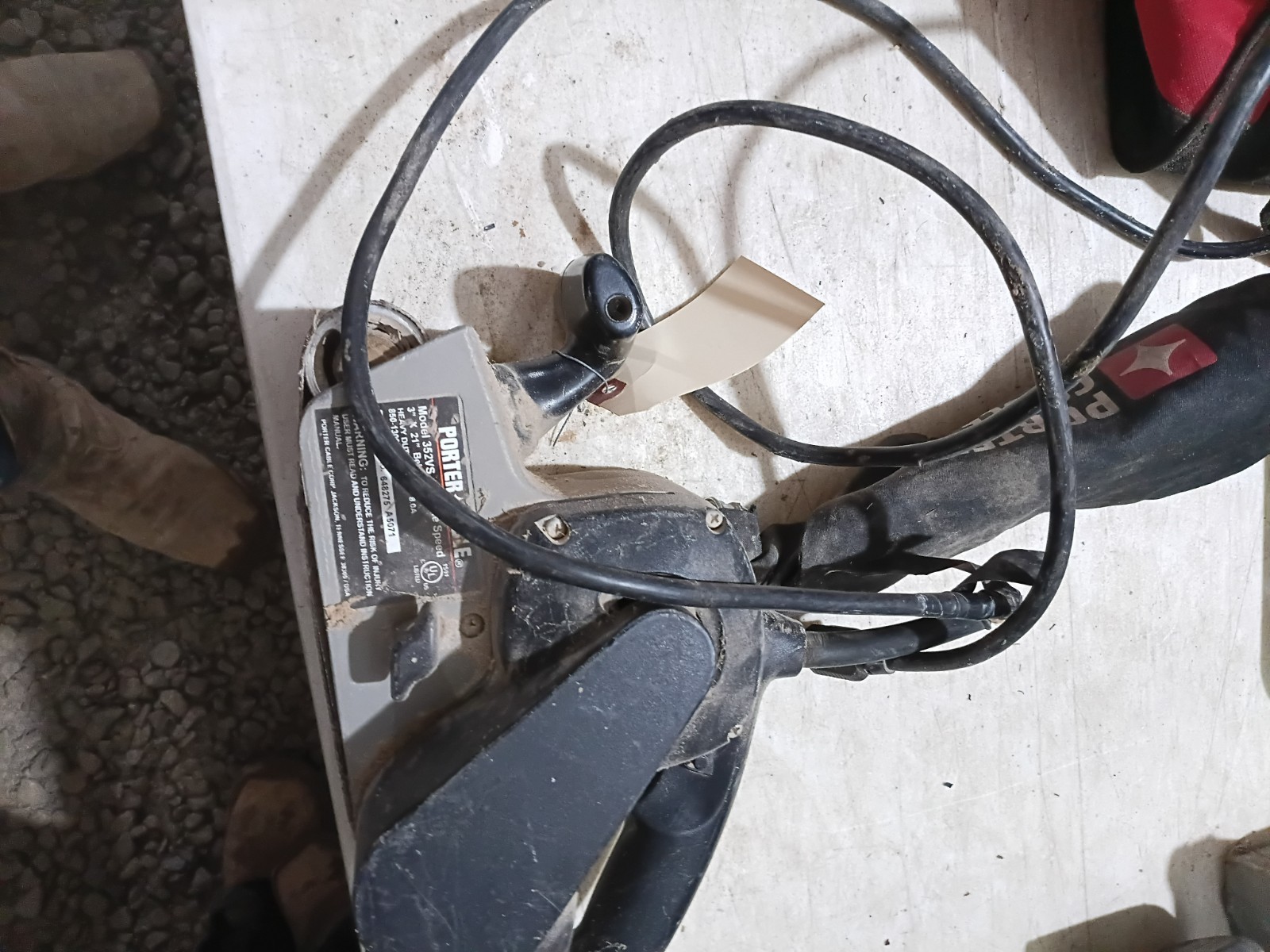 PORTER-CABLE Corded Electric Belt Sander Gray/Black 352VS 120V