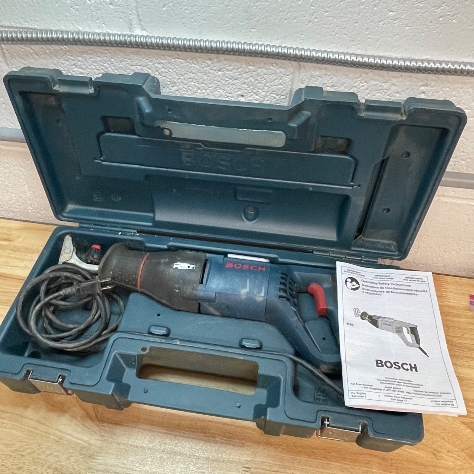 Bosch RS325 12 -Amp Variable Speed Reciprocating Saw