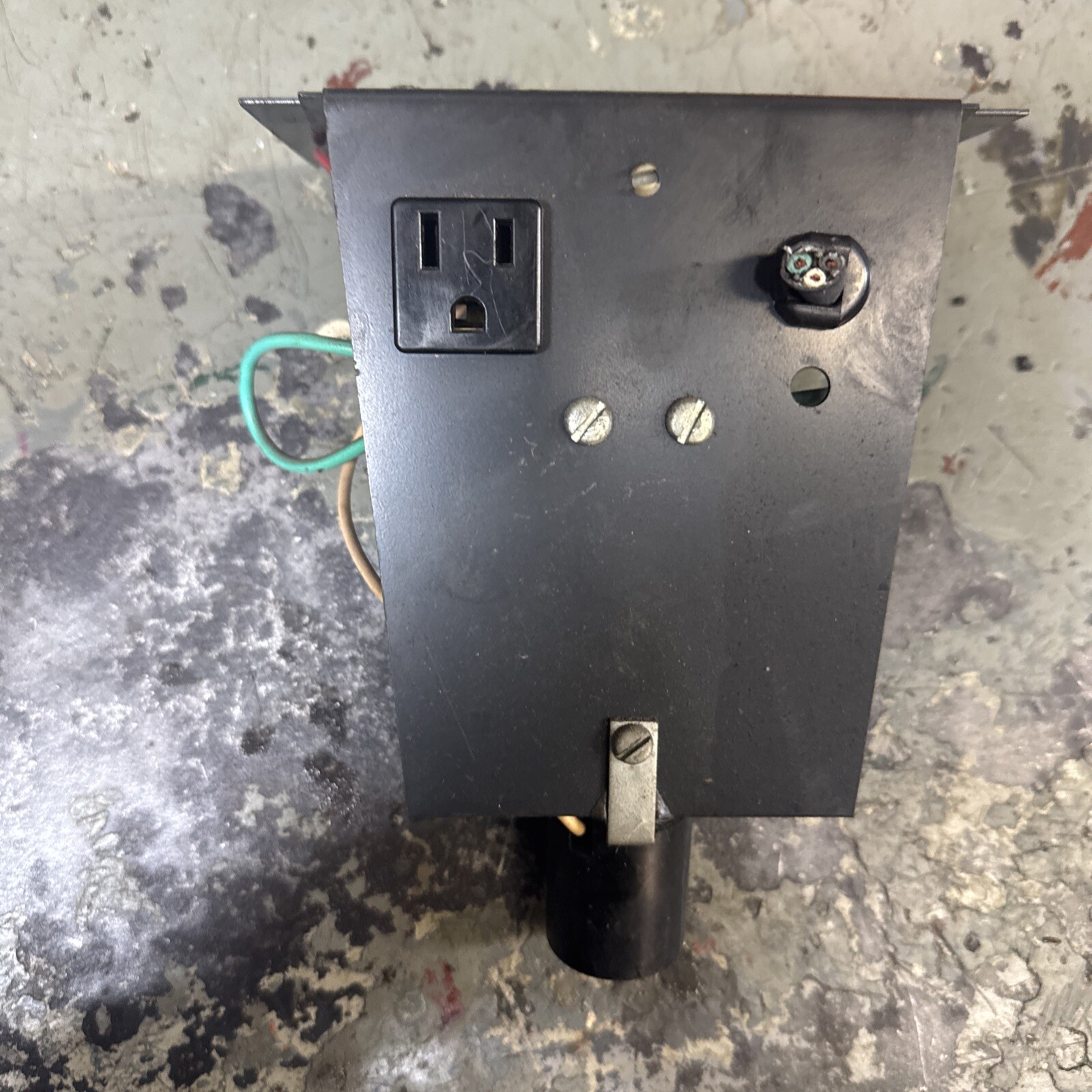 Craftsman 113 floor drill press headstock No power cord light socket bracket