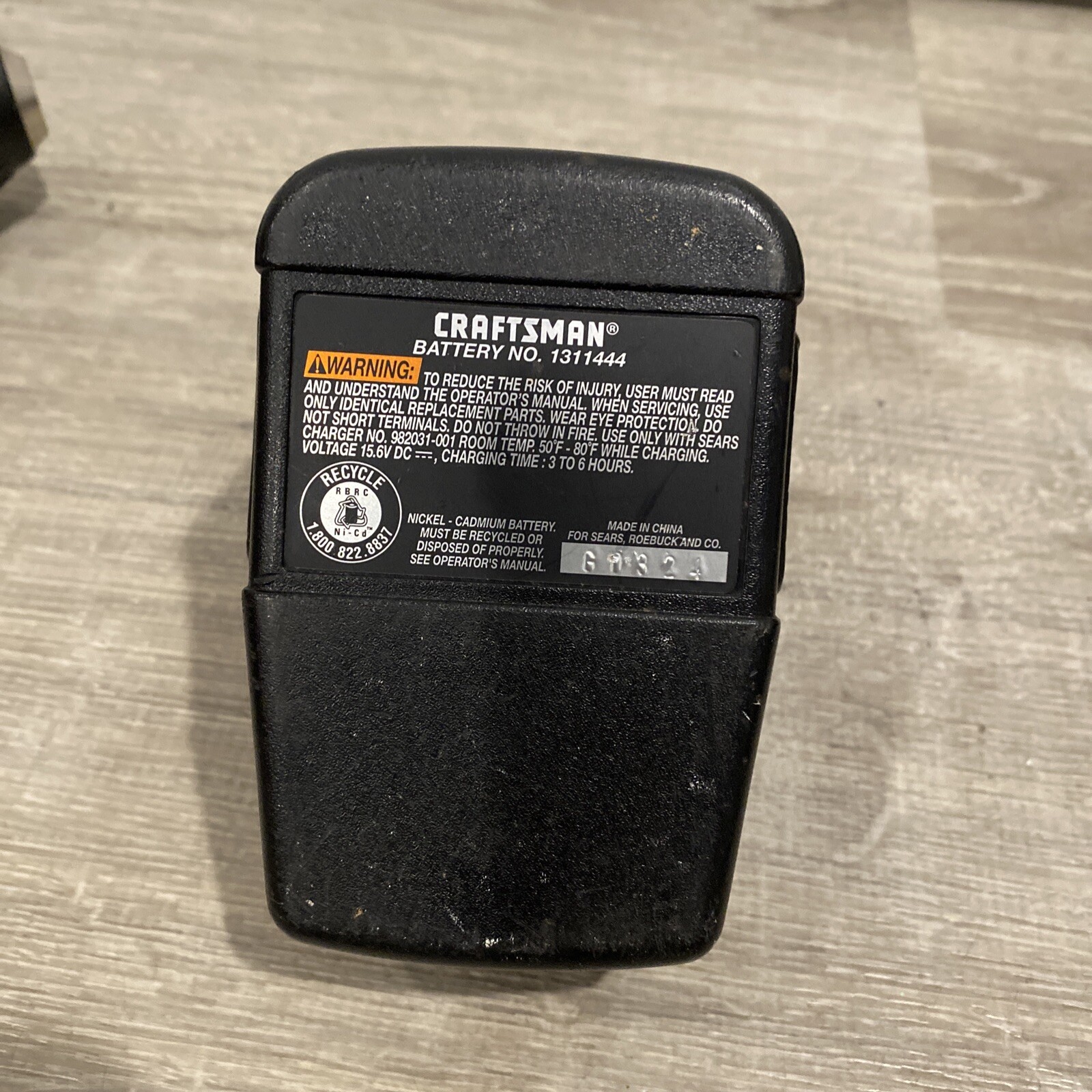 Craftsman 15.6V Industrial 3/8&Prime; Drill/Driver & Battery Untested Includes Case