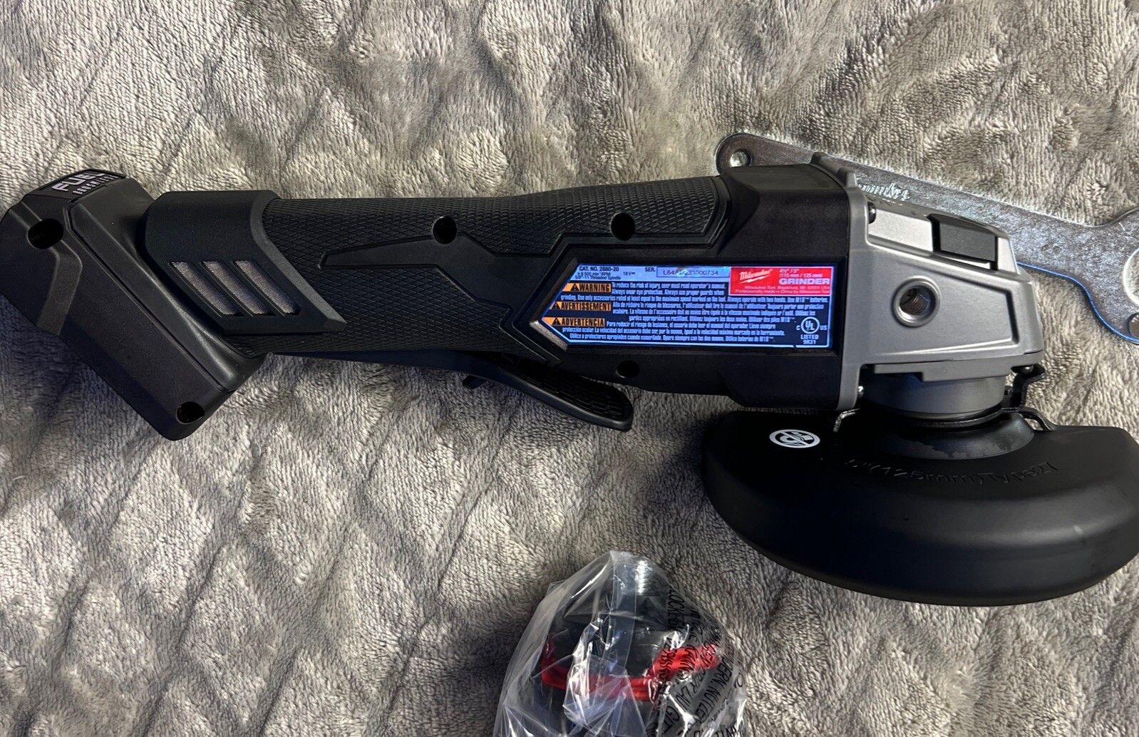 Milwaukee 2880-20 M18 Fuel 18V 5&Prime; Grinder Paddle Switch. Black!! Ready To Ship!
