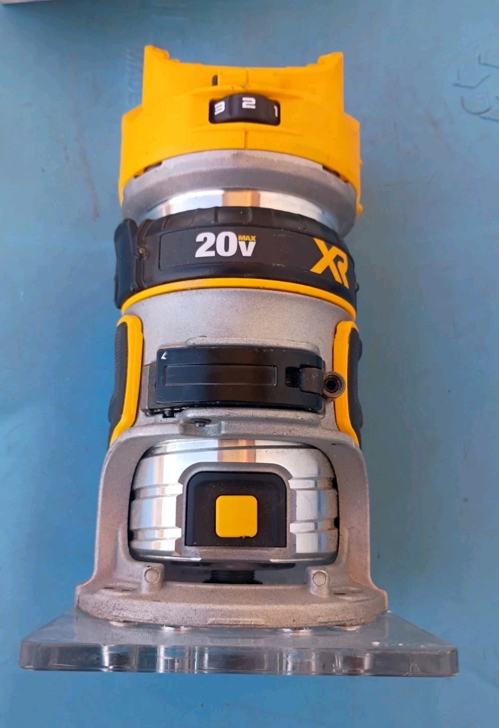 DEWALT 20V MAX XR Compact Router DCW600 Yellow/Black 1/4in Tool-Only (Mint)